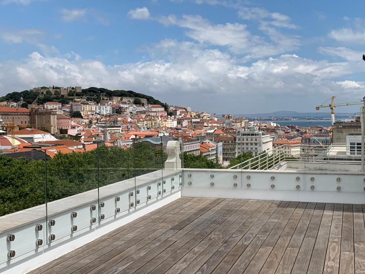 New!! Luxury Avenida Da Liberdade Flat- With Rooftop And Pool * Lissabon