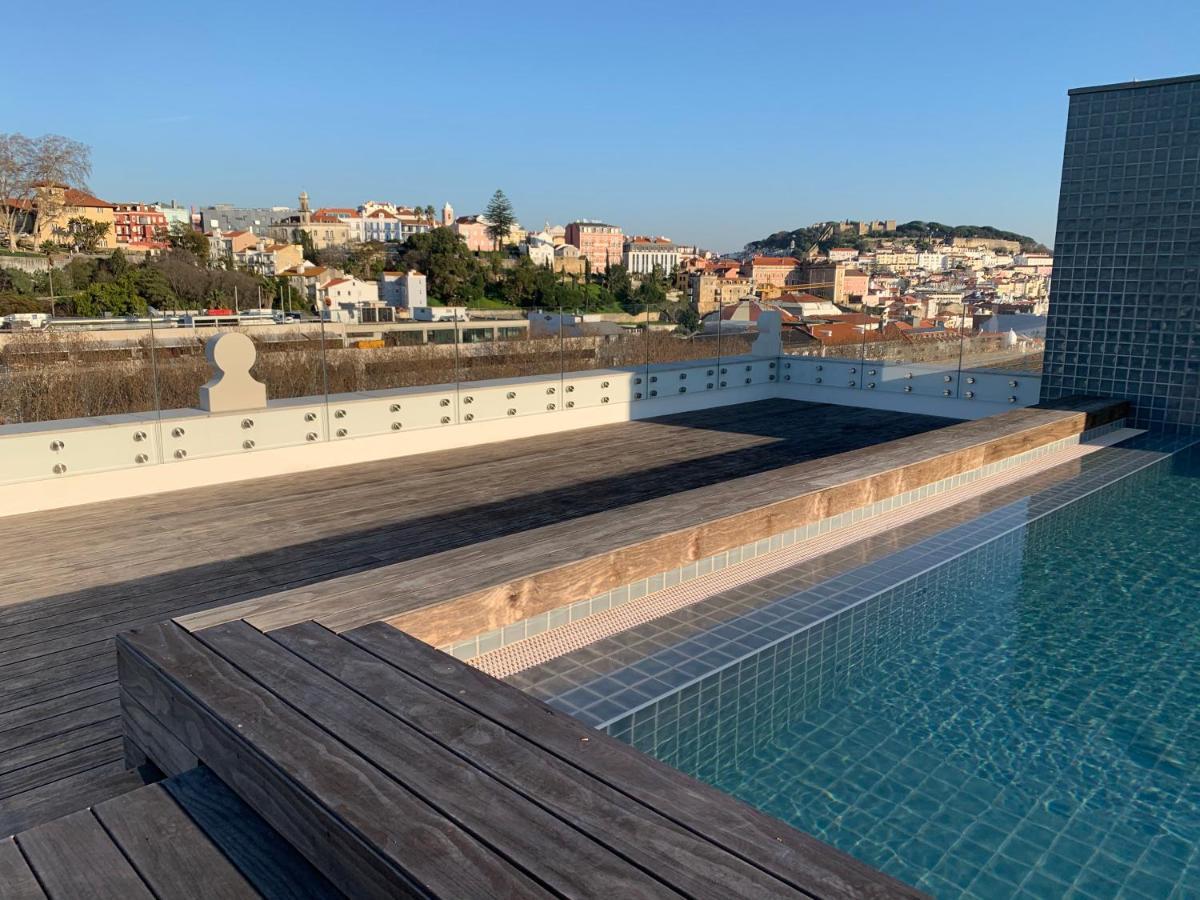 New!! Luxury Avenida Da Liberdade Flat- With Rooftop And Pool * Lisboa