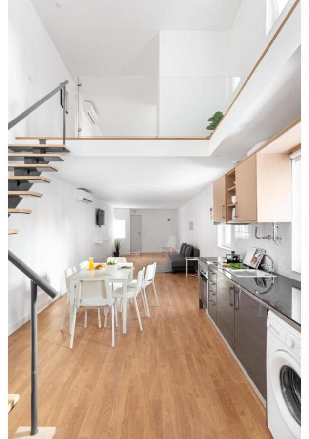 Altido Stylish 2-level Flats Near Ajuda Palace Appartement Lissabon