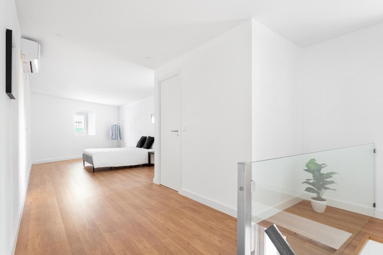 Altido Stylish 2-level Flats Near Ajuda Palace Lissabon