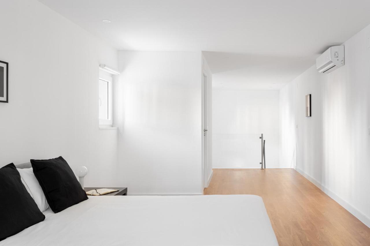 Altido Stylish 2-level Flats Near Ajuda Palace * Lissabon