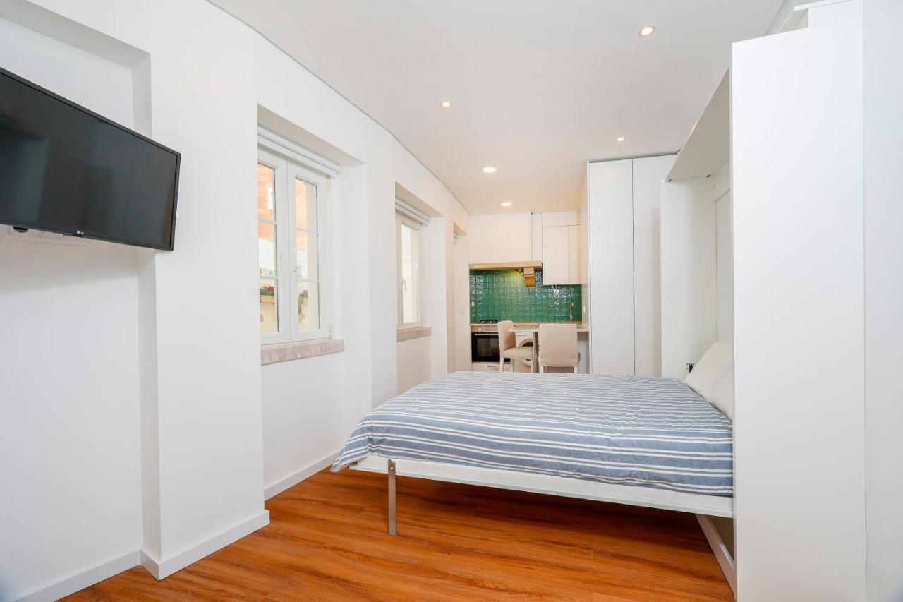 7ti7 Telhal With A Lovely Backyard Apartment