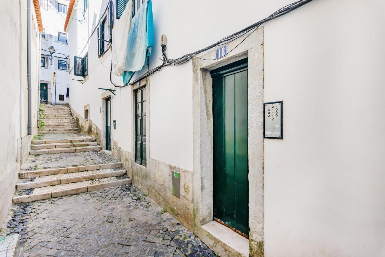 Romantic Alfama Getaway * Lissabon