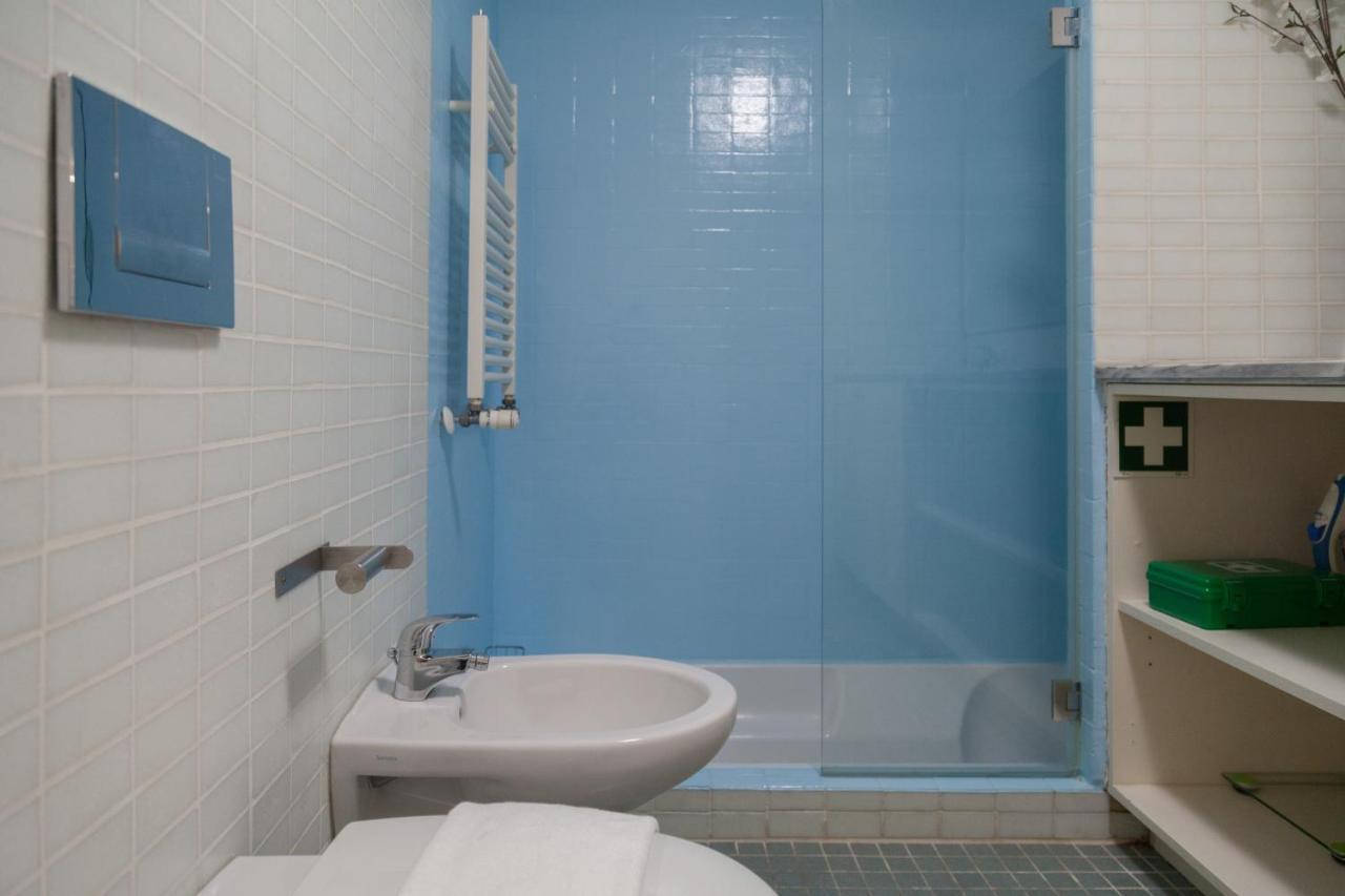 Apartment Flh Chiado Artsy Duplex Lissabon