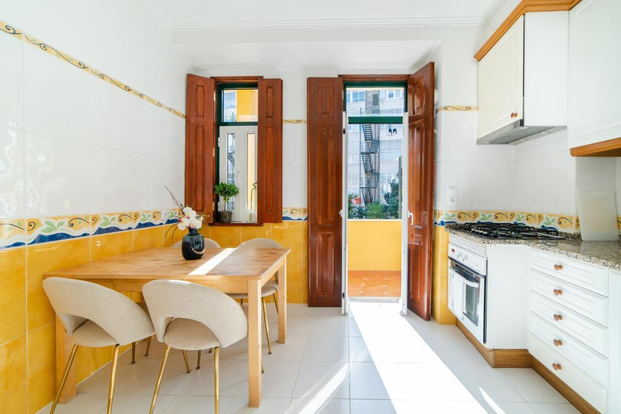 Your New In - Ac And Fast Wi-fi Lissabon