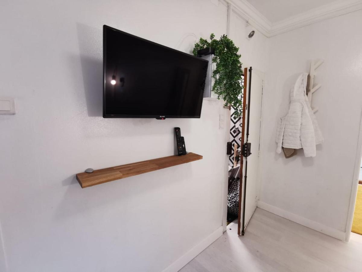 Lovely Small Loft In Alfama Near Castelo S Jorge Apartment *