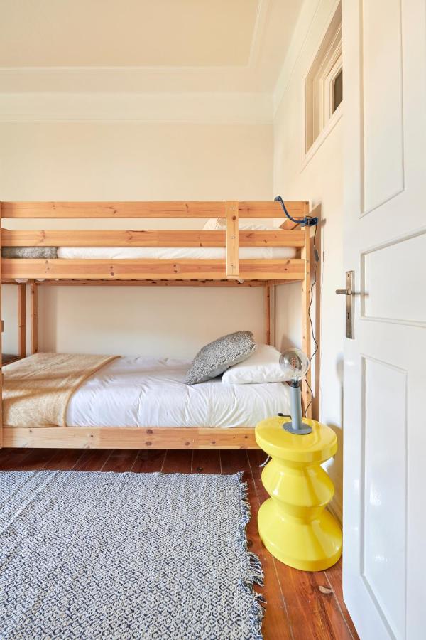 Quiet And 2br Apt, By Timecooler *