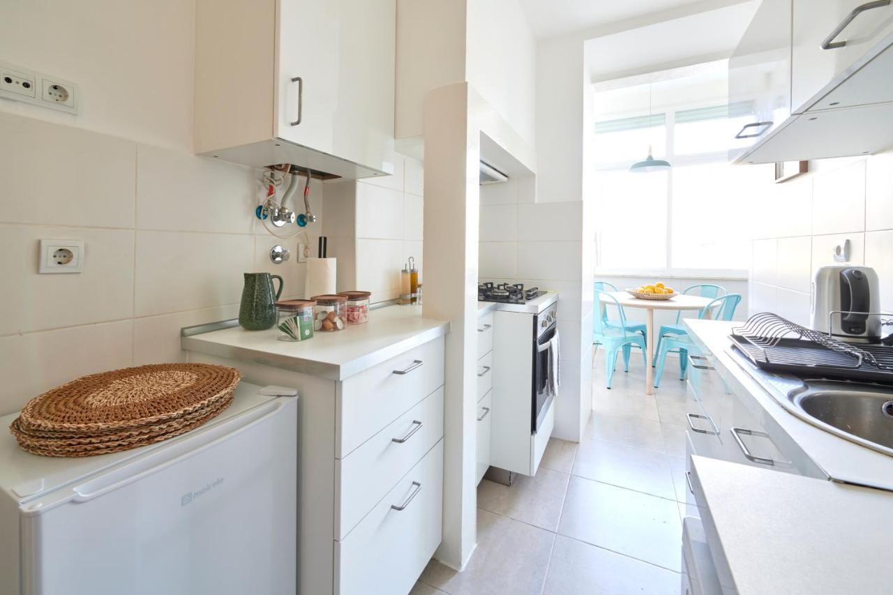 Quiet And 2br Apt, By Timecooler