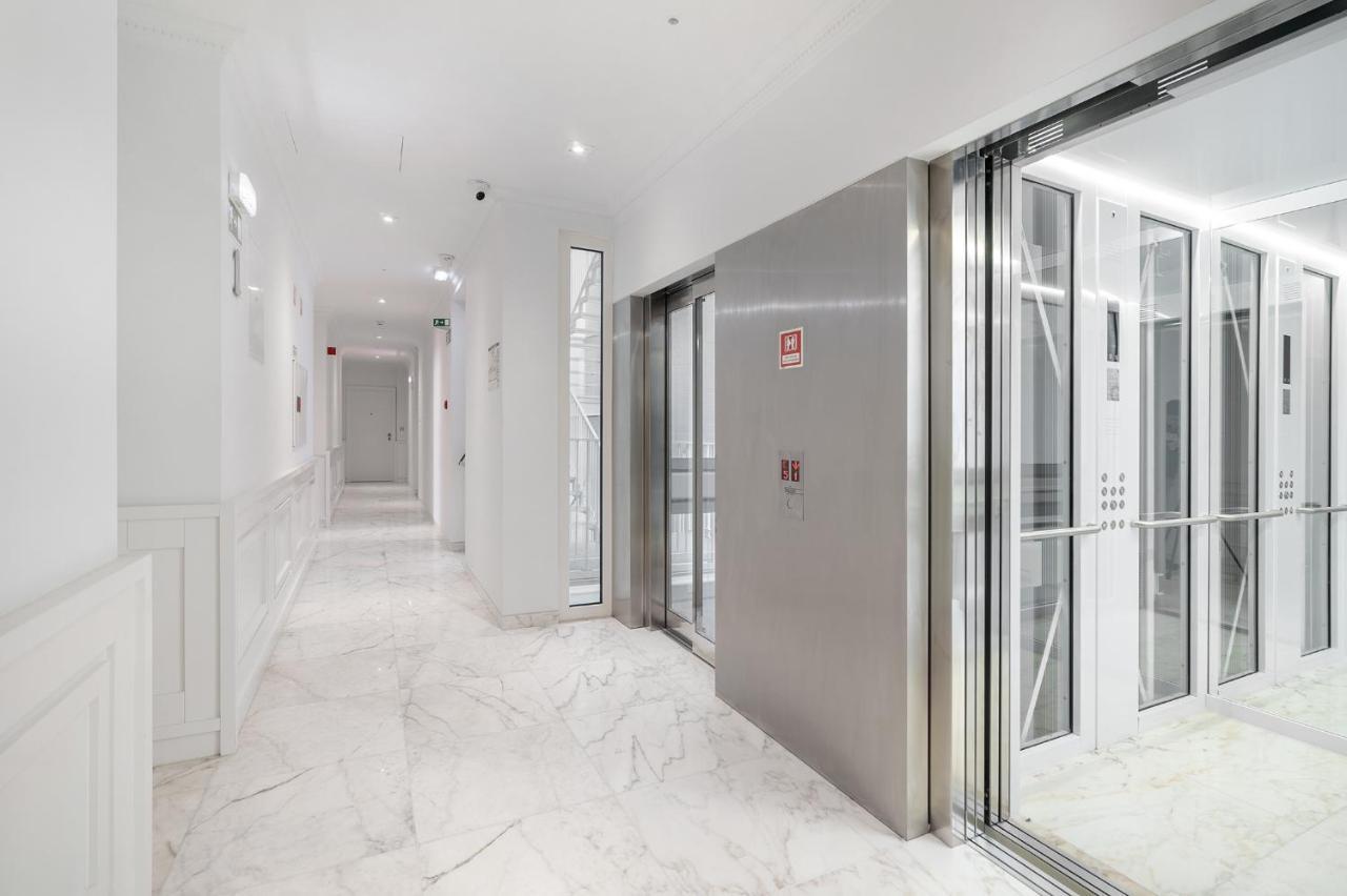 Whome The Boulevard Prime Location With Ac & Elevator Apartment Lisbon