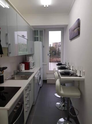 Appartement Minimalist Located Near Belem *
