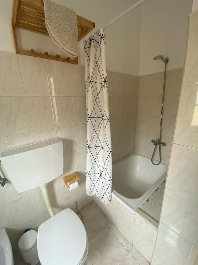 Pedro Surf Shelter Apartment Lissabon