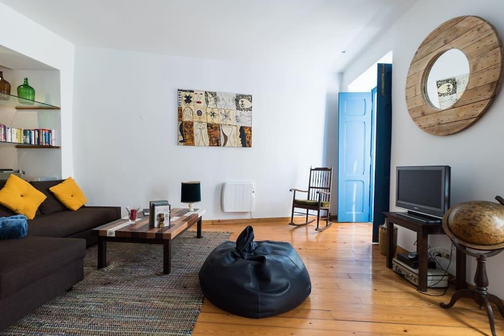 Magnificent Historical Centre With Terrace Apartamento