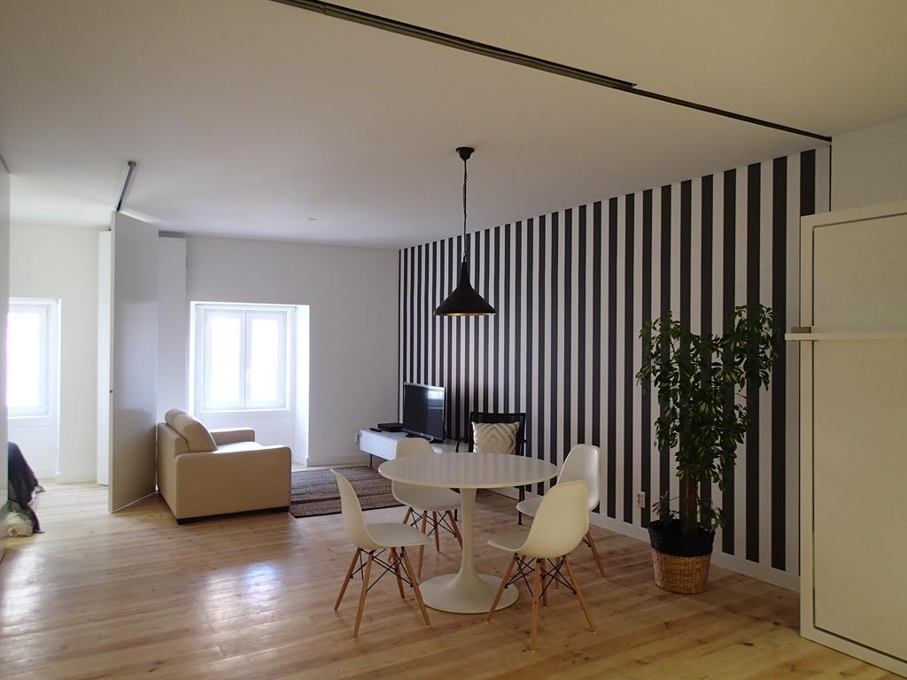 Apartment Loving Chiado Lissabon