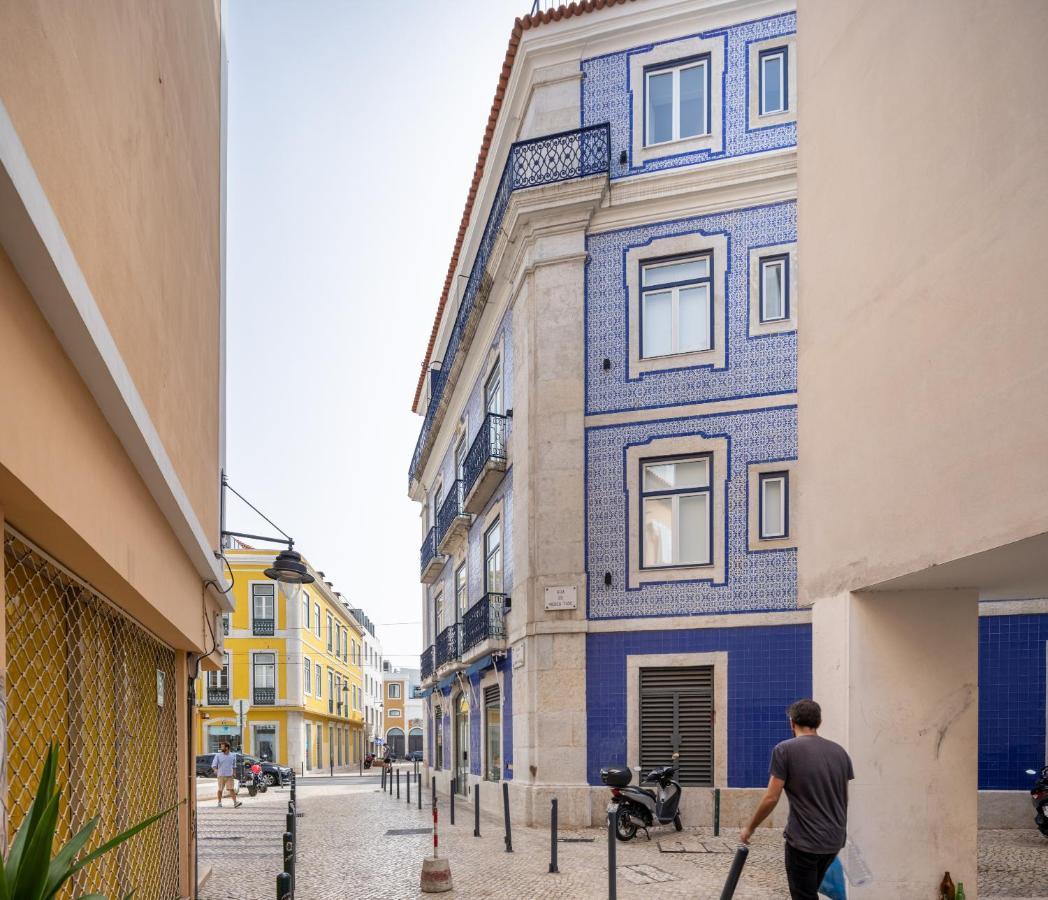 Ando Living - Abrantes 10 House