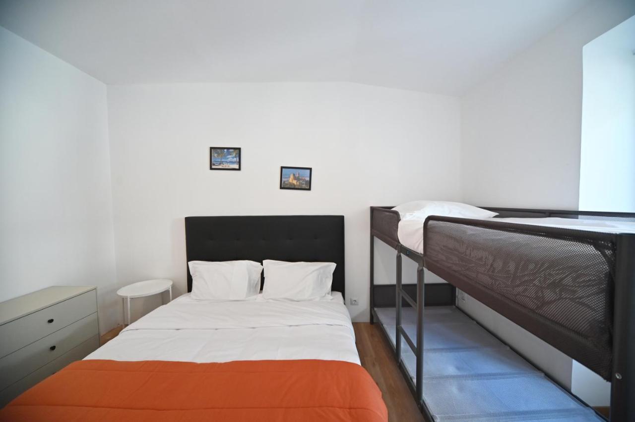 Hostel 7 Requinte