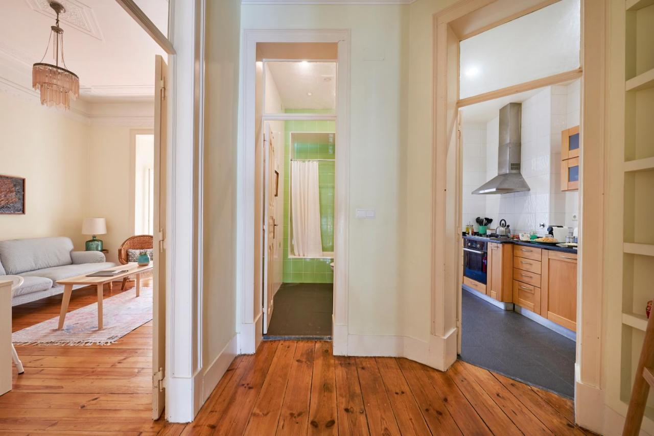 Renovated Spacious Baixa Apartment, By Timecooler Appartement Lissabon