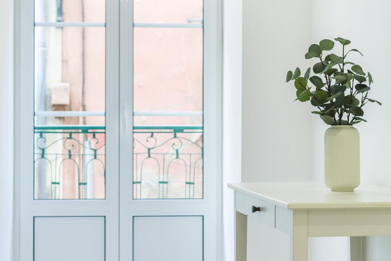 Graca Elegant By Homing