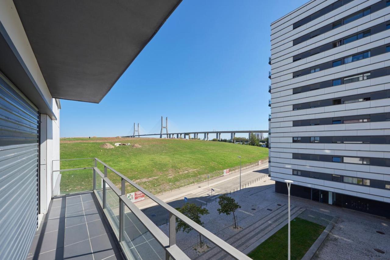 Bridge River @ Parque Nacoes Appartement Lissabon