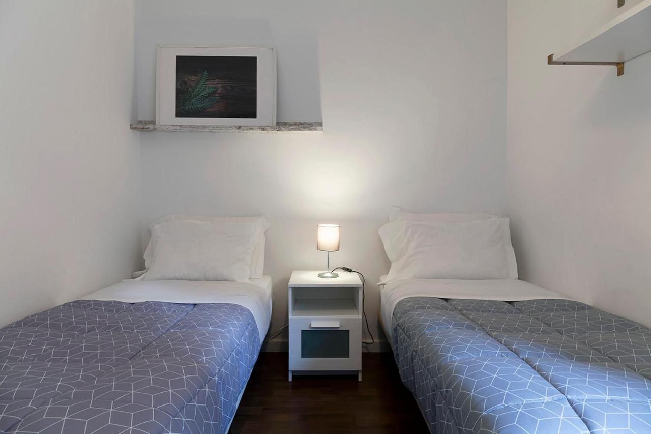 Apartment Intendente 1865