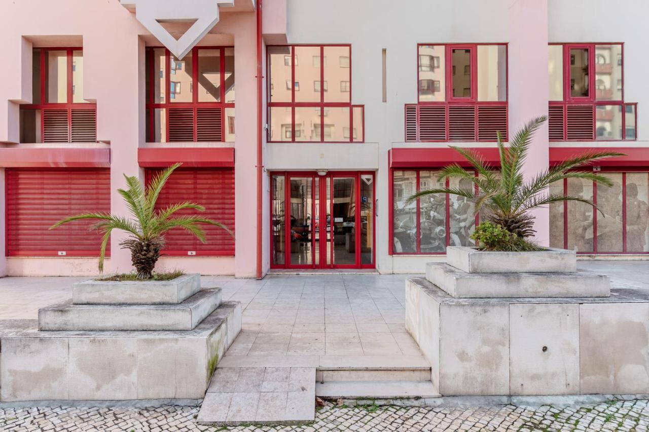 Elegant 3 Bedroom - Centre - Garage - Metro Appartement Lisboa