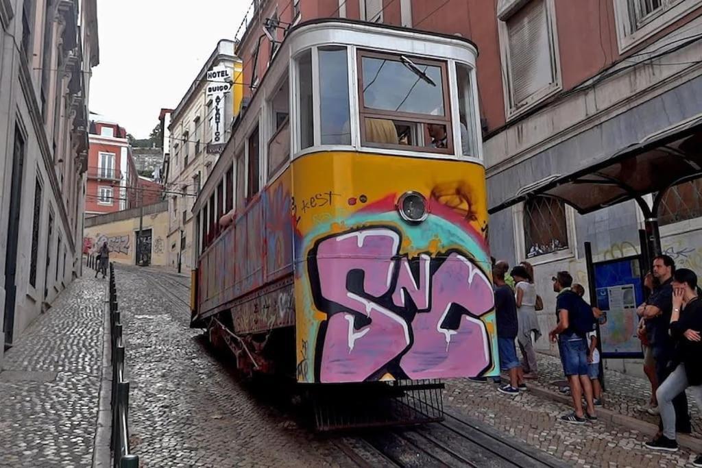Charming To Rent Lissabon