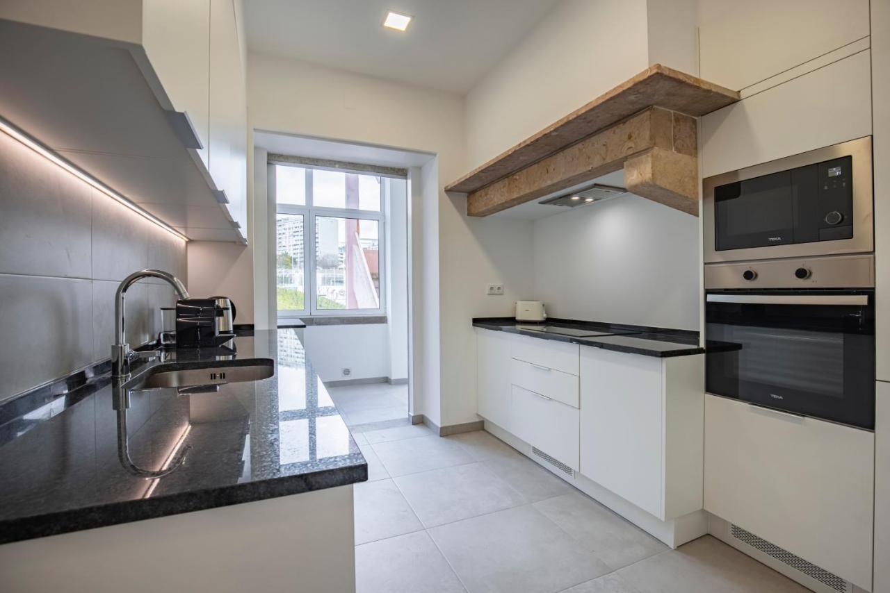 Magnificent 4bdr In By Lovelystay Lisboa