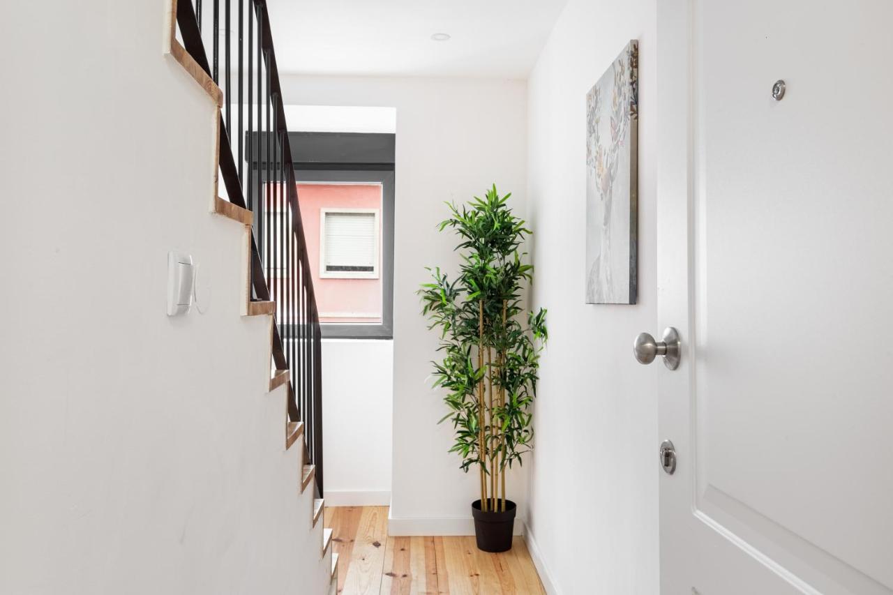 Altido Sunny Apt With Terrace Near Centre * Lissabon