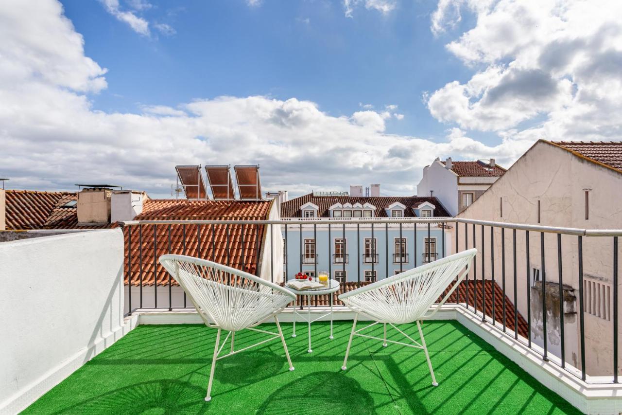 Altido Sunny Apt With Terrace Near Centre * Lissabon