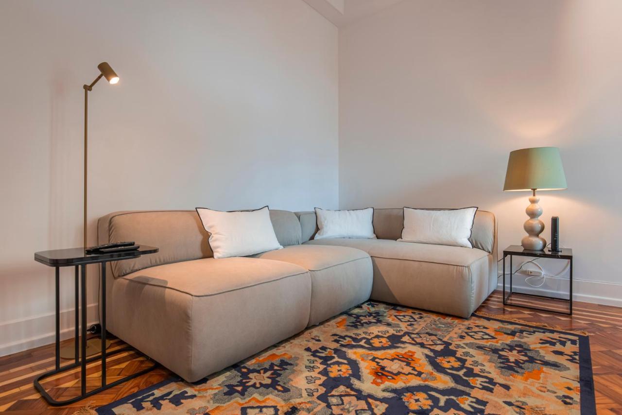 Magnificent 4bdr In By Lovelystay Lisboa