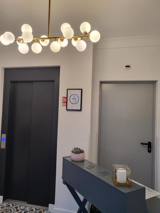 Alfama Services