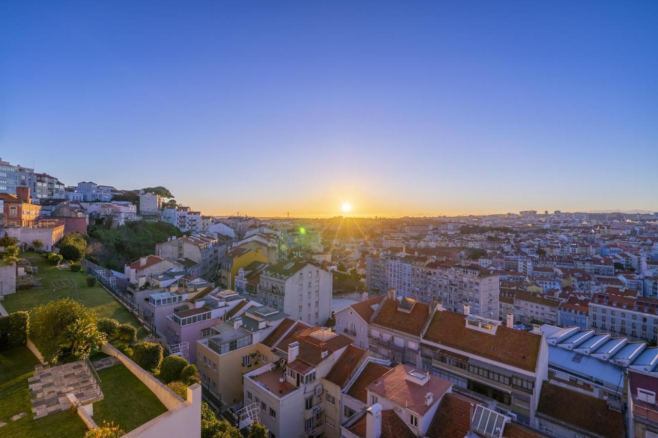 Whome View Penthouse Luxurious Living In With Ac & Elevator * Lisboa