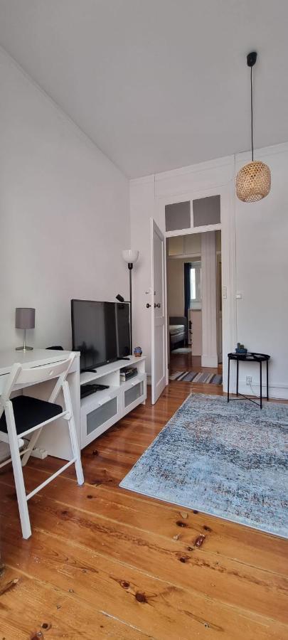 Apartment Charming To Rent Lissabon