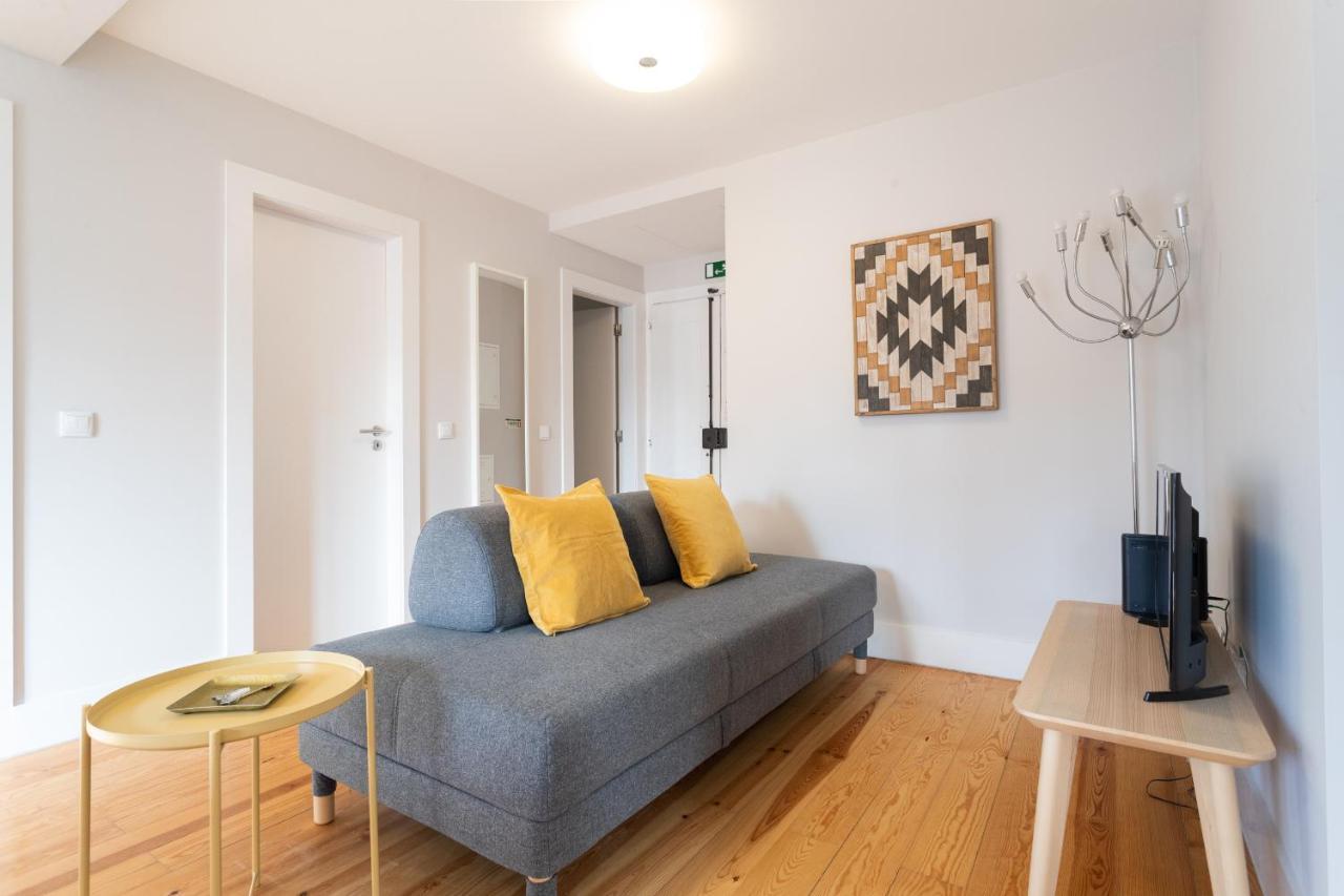 Santa Justa 24 Downtown Apartment *