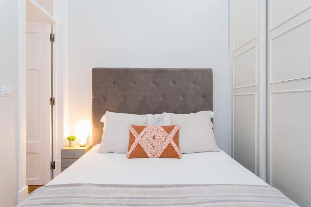 Appartement Brand New Alfama River View *