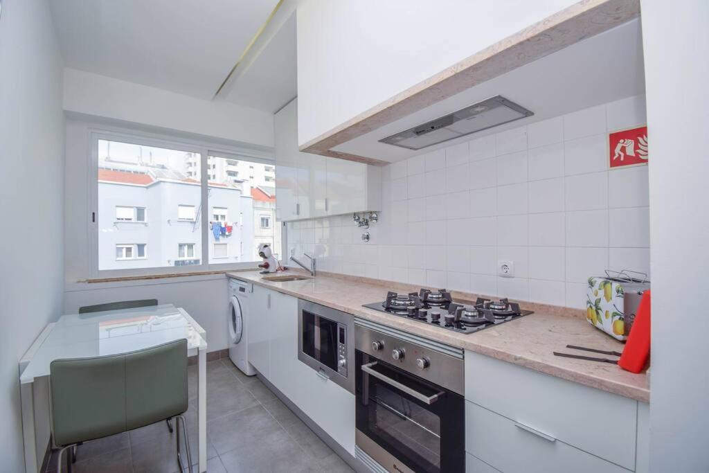 Cozy And Sunny Family Apartment *