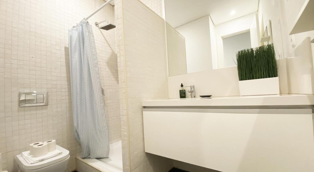 House On The Hill Apartment Lissabon