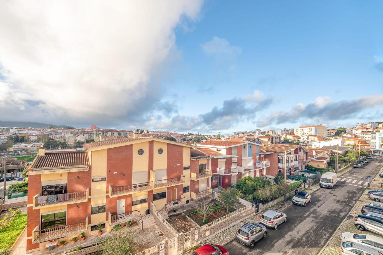 Guestready - Bright Flat Near Rio De Mouro Station Appartement