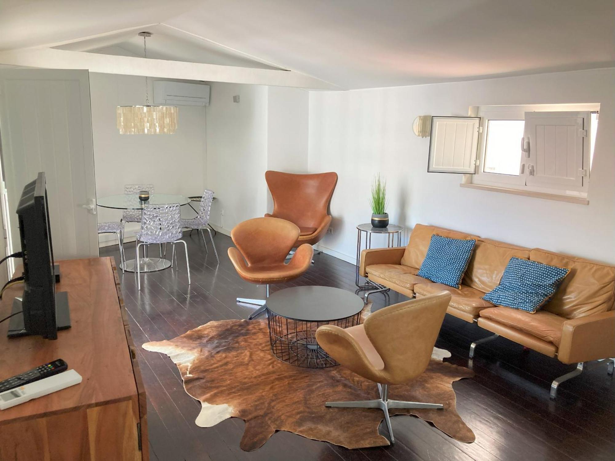 Fabulous T2 With Balcony In Rossio * Lissabon