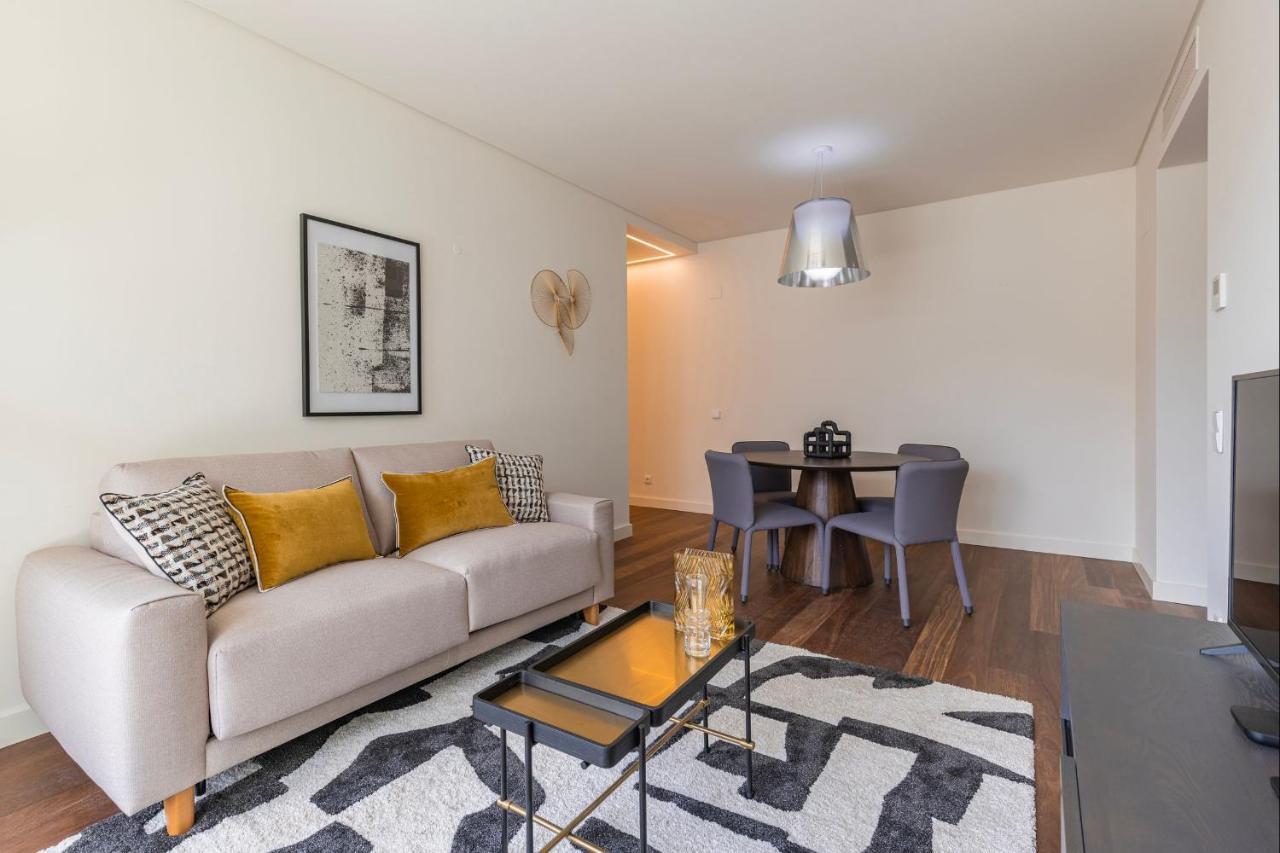 Upscale In Center By Lovelystay Appartement