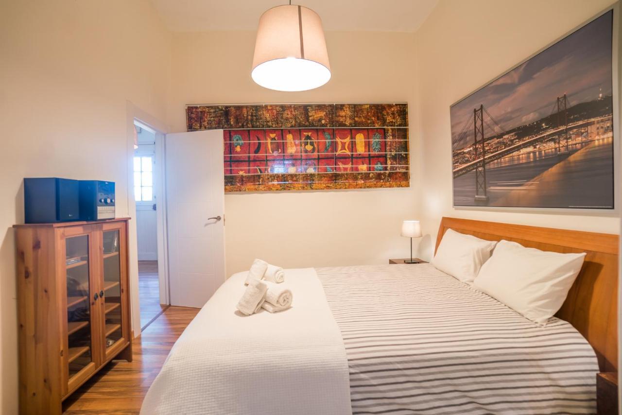 Traditional Gomes - Lisbon's Oasis Apartment *
