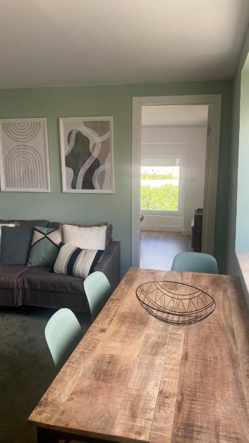 Lisbon, T2 Renewed Duplex With River View, Beato, Appartement Lisboa
