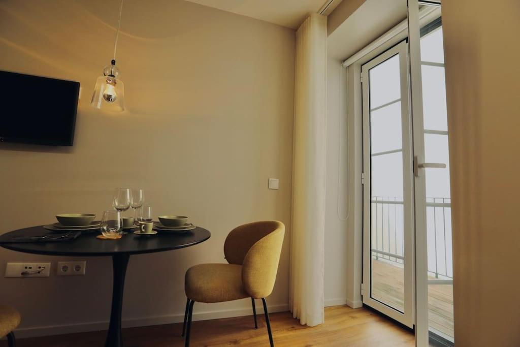 Appartement Center History 106 Letters
