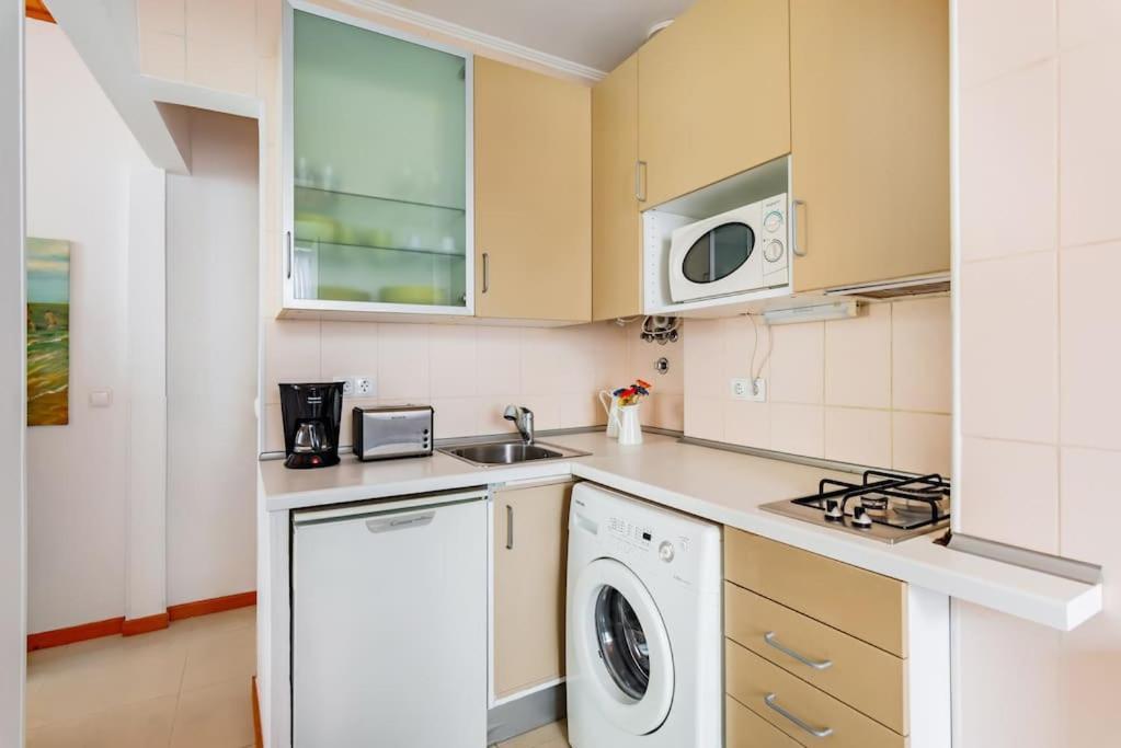1br @ Downtown Chiado * Lissabon