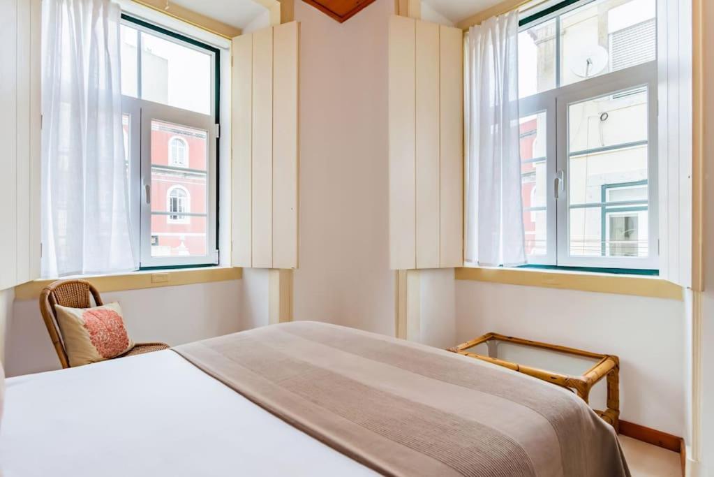 1br @ Downtown Chiado Lissabon