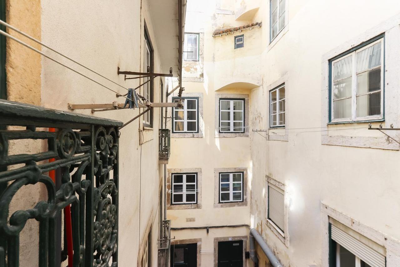 Apartment Santos Tiny By Homing Lisbon