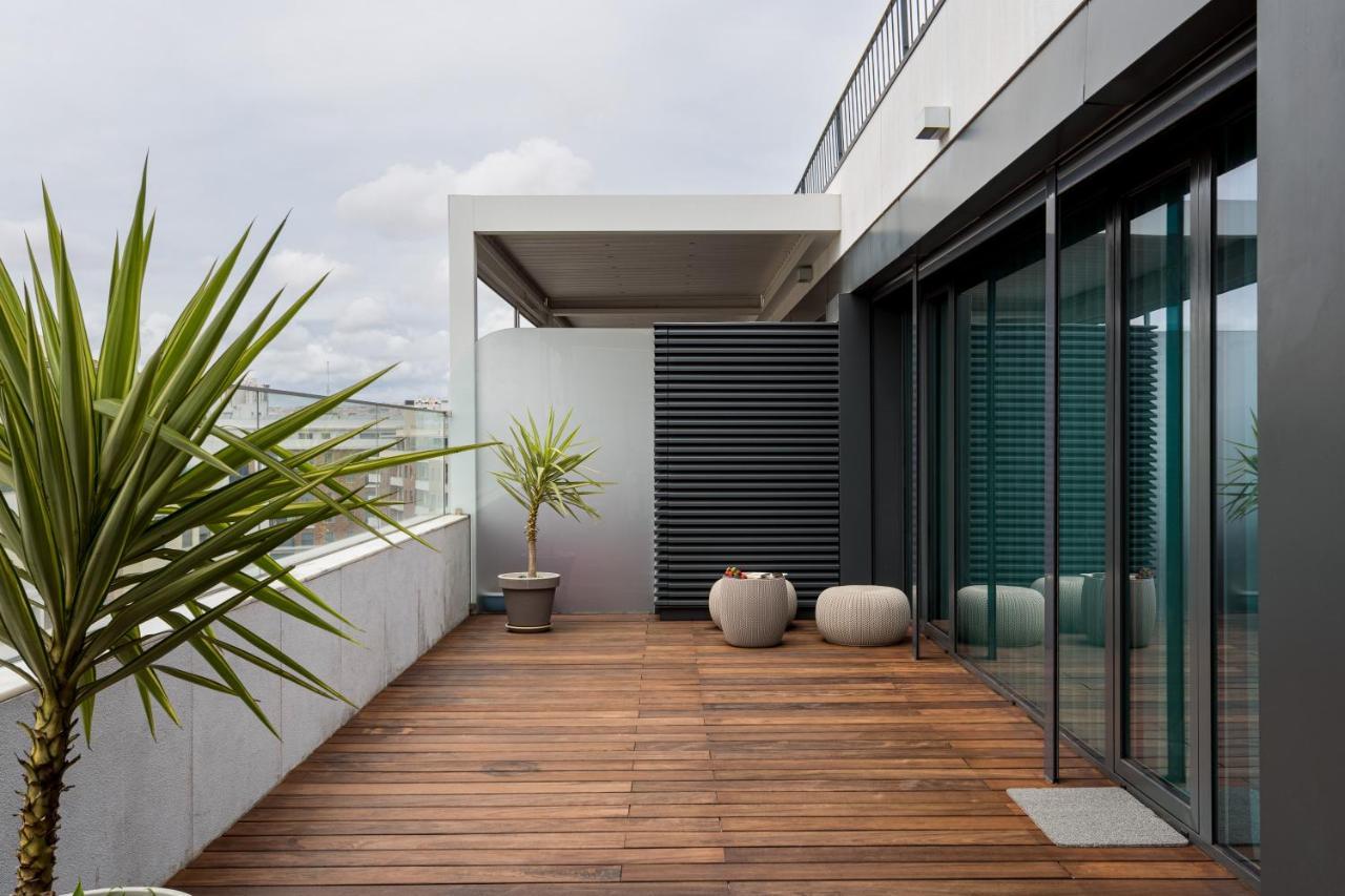 Modern 3br With Terrace In Benfica By Host For Us Apartment Lissabon
