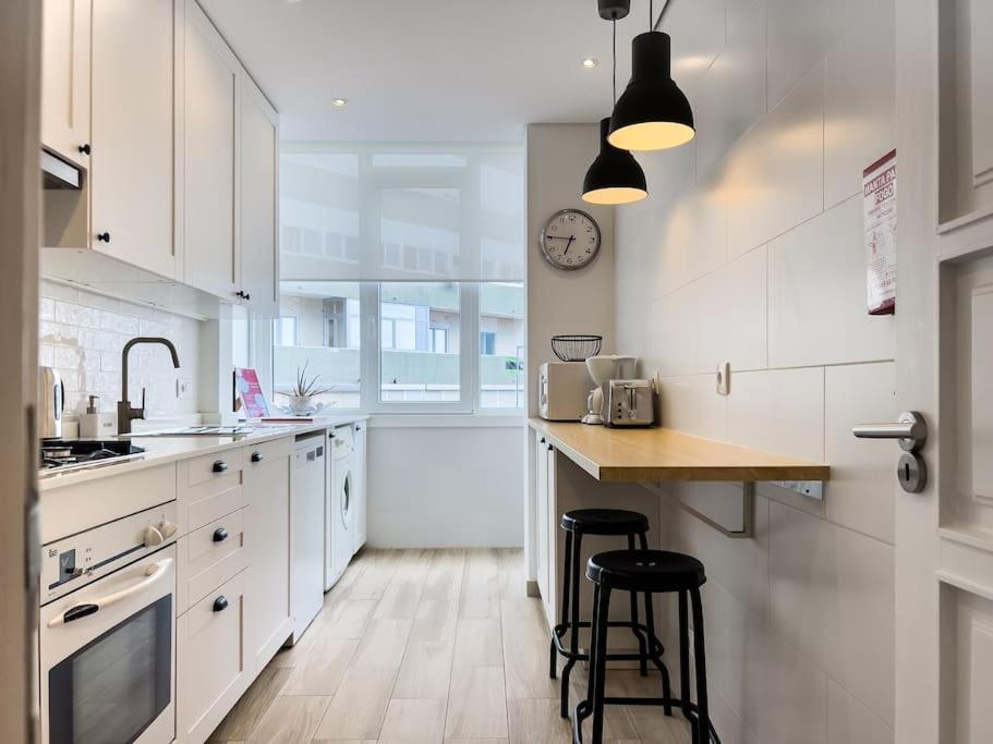 Olaias 2bed Near Metro Lissabon