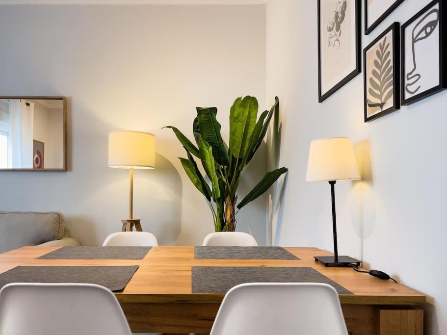 Olaias 2bed Near Metro Apartment *