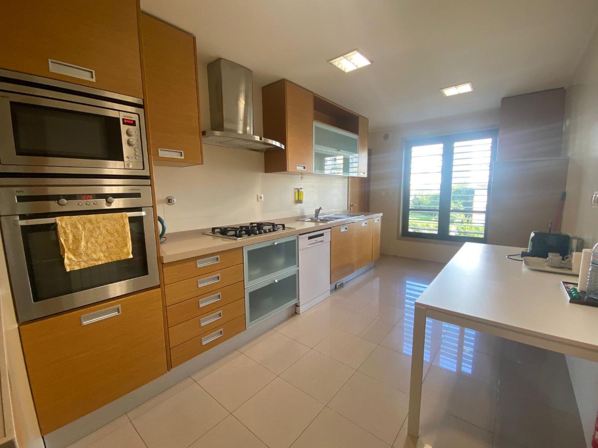 Bom Dia Parque Nacoes Lisboaz Apartment Lissabon