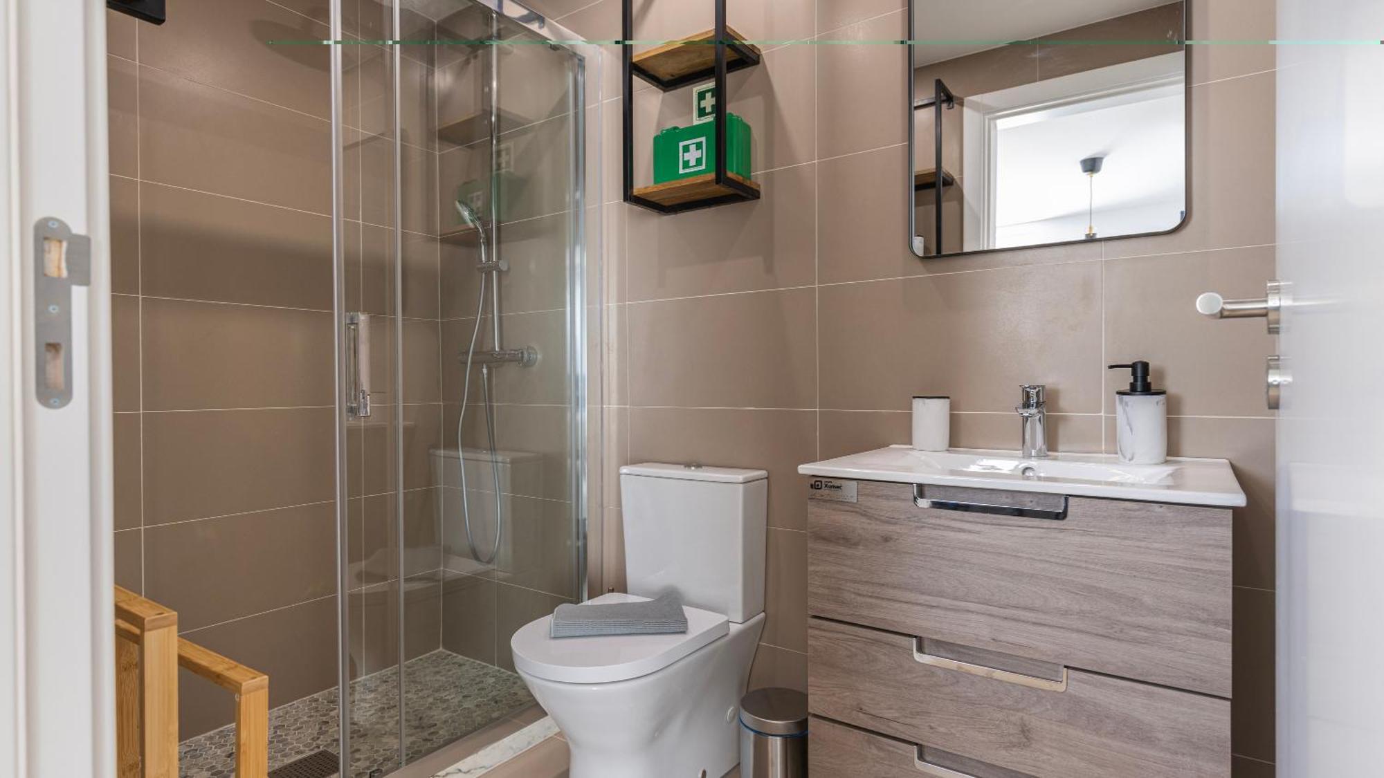 Amazing 3bdr Duplex In By Lovelystay Apartamento
